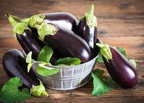 Nói từ khía cạnh này thì có thể thấy, để ngăn chặn ung thư, thói quen ăn uống thực sự rất quan trọng. Nếu như ăn uống đúng cách, biết kết hợp khoa học các loại thực phẩm với nhau thì có thể ngăn chặn ung thư. Hôm nay chúng ta đề cập đến sự kết hợp của cà tím và tỏi.