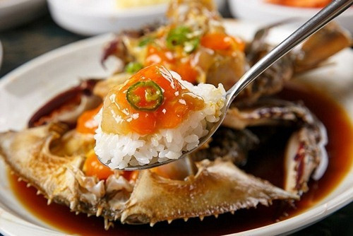 An cua kieu nay co ngay cat cut tu chi