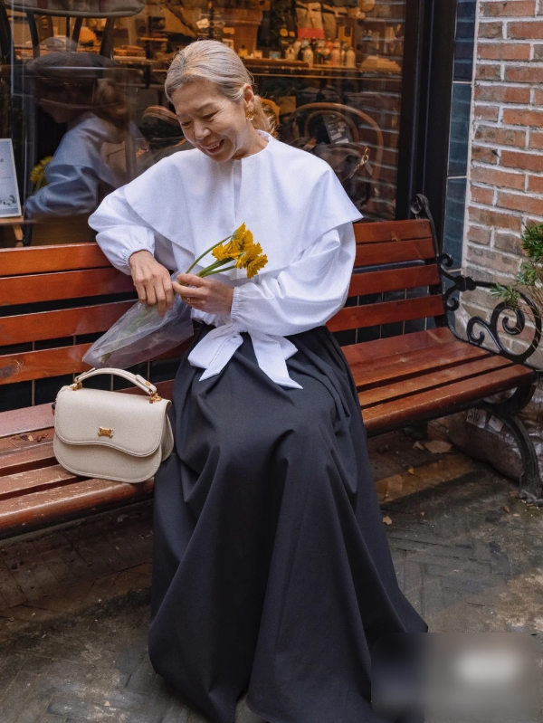 Đối với bà, tuổi tác chỉ là con số và nó không ảnh hưởng hay đặt ra bất cứ một giới hạn nào cả.