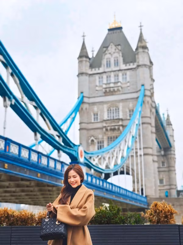 Hoàng Kiều Yến là nàng tiểu thư khá kín tiếng trong hội rich kid Việt, cô gây chú ý trên MXH bởi vừa xinh đẹp, nóng bỏng lại có cuộc sống xa hoa.