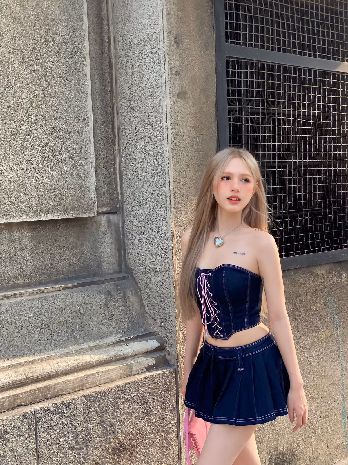 Hiện, mỹ nhân sinh năm 2002 thành công với vai trò làm KOL, mẫu ảnh nổi tiếng.