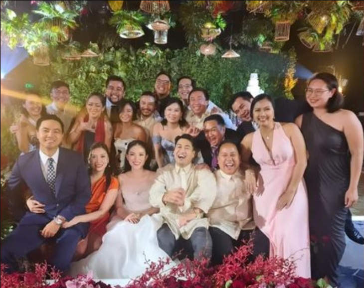 Loạt hình ảnh về đám cưới Linh Rin và thiếu gia vẫn được cư dân mạng đặc biệt quan tâm.