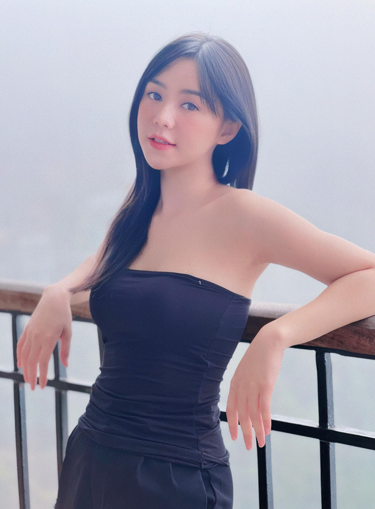 Vẻ ngoài xinh đẹp, ngày càng thăng hạng của Quỳnh Kool được nhiều người ngợi khen. Ảnh: FBNV