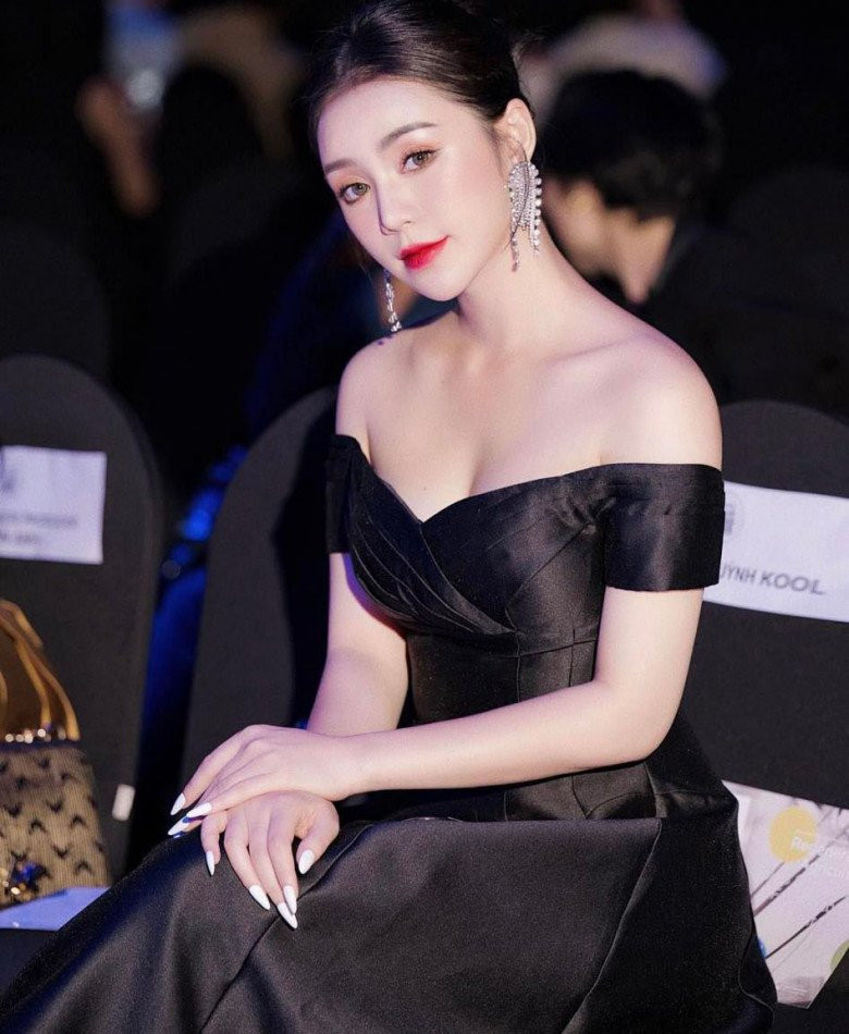 Giờ đây, hot girl Kem Xôi chính là gương mặt thành công nhất của Kem Xôi TV khi đạt nhiều thành tích trong sự nghiệp.