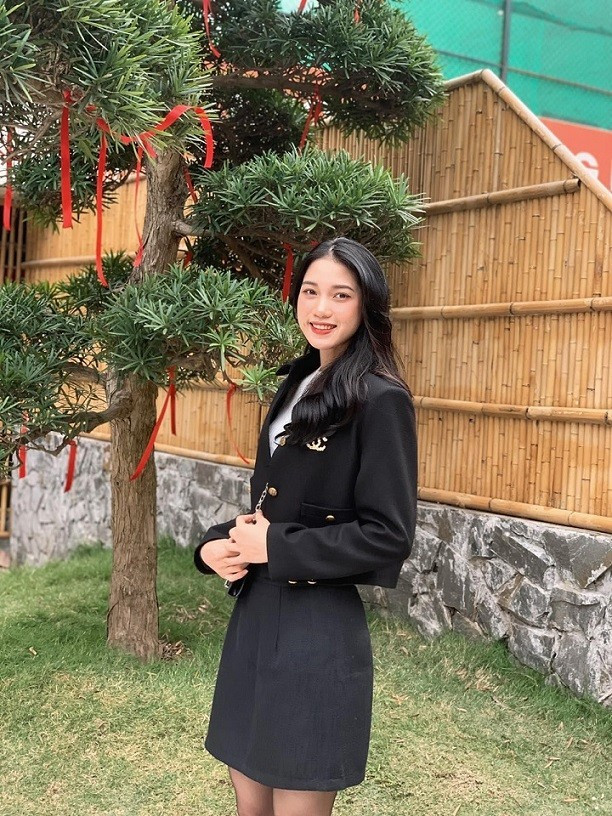 Đến năm 2022, người đẹp đến từ Hà Nội này tiếp tục gây chú ý khi được gọi tên trong đội dự tuyển SEA Games của tuyển bóng chuyền nữ Việt Nam. Tuy nhiên sau đó, cô lại lỡ hẹn với ước mơ của mình.