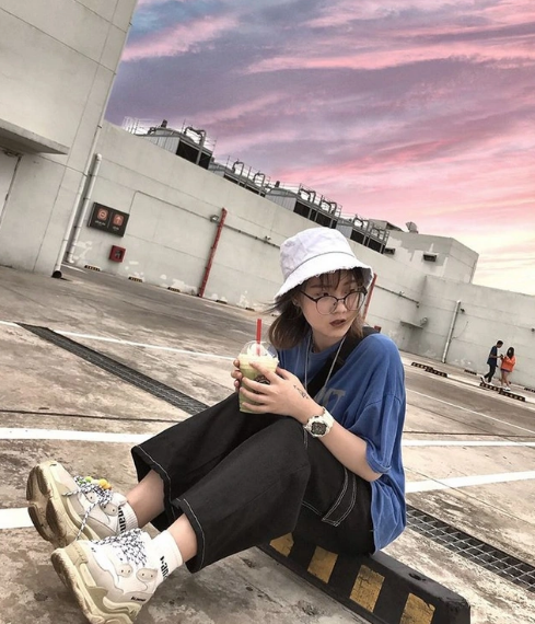 Trang cá nhân của Quỳnh Lương cũng nhận được đông đảo lượt theo dõi, mỗi hình ảnh của cô luôn nhận về hàng nghìn lượt yêu thích.