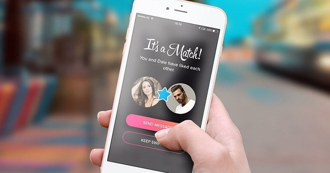 Hẹn hò qua Tinder và 7749 tình huống "ối giời ôi" Hen ho qua Tinder va 7749 tinh huong