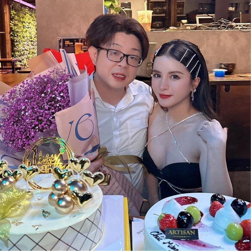 Giữa lúc drama căng thẳng, mới đây netizen đào lại nhiều ồn ào khác mà Bà Nhân Vlog từng vướng phải từ trước.