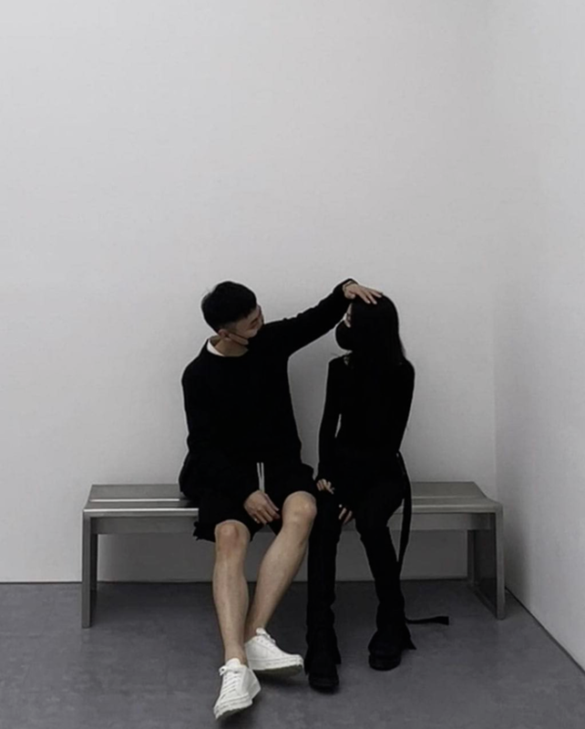 Sau khi nghe Linh Ngọc Đàm chia sẻ về cơ duyên, dưới bình luận netizen tỏ ra thích thú với câu chuyện tình yêu của cô nàng, thậm chí có người còn "câm nín" bởi cơ duyên này quá lãng xẹt.