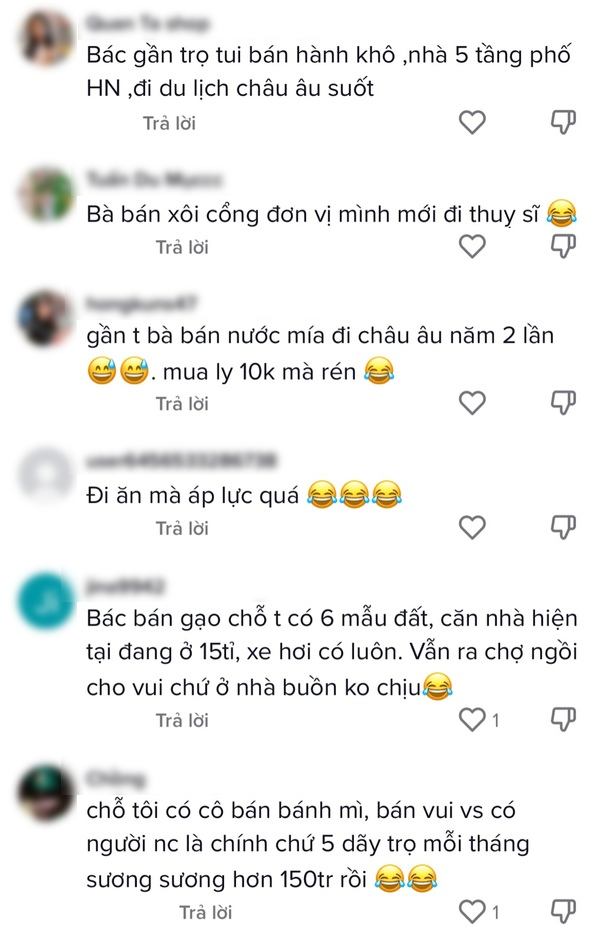 Mặc dù không biết thực hư về thông tin này nhưng netizen hết sức trầm trồ vì người bán hàng "đi làm vì đam mê".