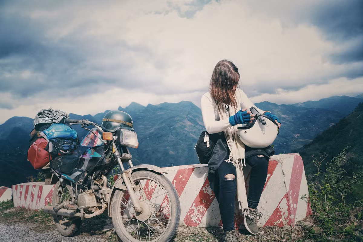 Với cảnh sắc mây trời hùng vĩ, nơi đây trở thành điểm check-in lý tưởng của du khách đi đến Hà Giang. Ảnh: Cao Tú