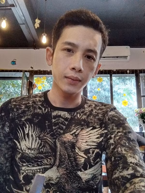 Có thể thấy, diện mạo của Tuấn Sacola cũng đã thay đổi nhiều.