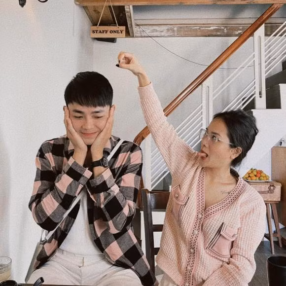 Hiện tại, Huyền My vẫn tiếp tục công việc kinh doanh dịch vụ làm đẹp. Đồng thời, cô còn hỗ trợ chồng diễn viên Anh Tú trong công việc.