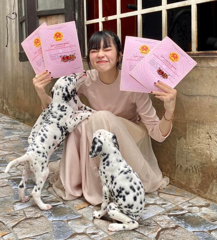 Cô còn đặt mục tiêu sẽ sớm sở hữu được chiếc xếp hộp có giá trị 13 tỷ trong thời gian tới. Ảnh: FBNV