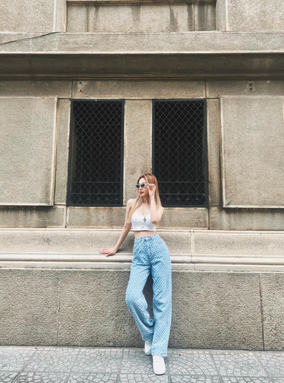 Đầu năm 2022, Mỹ Huyền ghi danh thi Hoa hậu Hoàn vũ Việt Nam và gây chú ý nhờ sở hữu sắc vóc xinh đẹp.