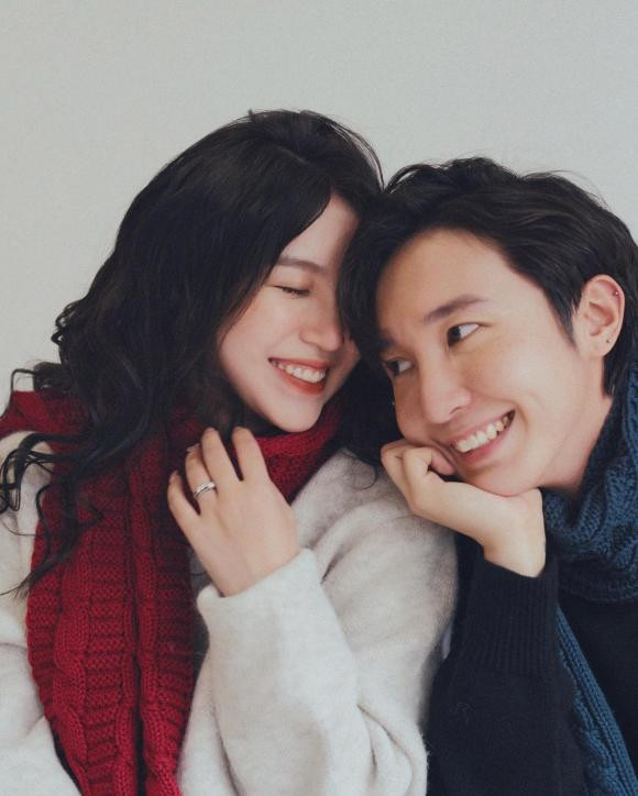 Được biết con đầu lòng của Key và Mẫn Tiên nặng gần 3 kg khi chào đời. Do sinh mổ nên Mẫn Tiên đang tiếp tục theo dõi sức khỏe và tập đi lại.