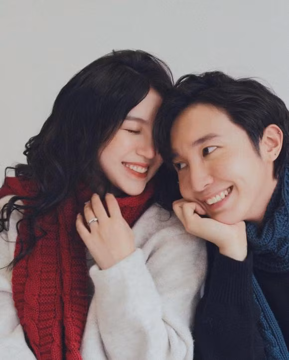 Được biết con đầu lòng của Key và Mẫn Tiên nặng gần 3 kg khi chào đời. Do sinh mổ nên Mẫn Tiên đang tiếp tục theo dõi sức khỏe và tập đi lại.