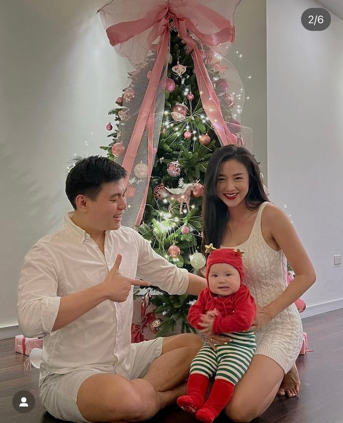 Pam là con gái đầu lòng của hot girl Salim, em bé tên thật là Hải Đường.