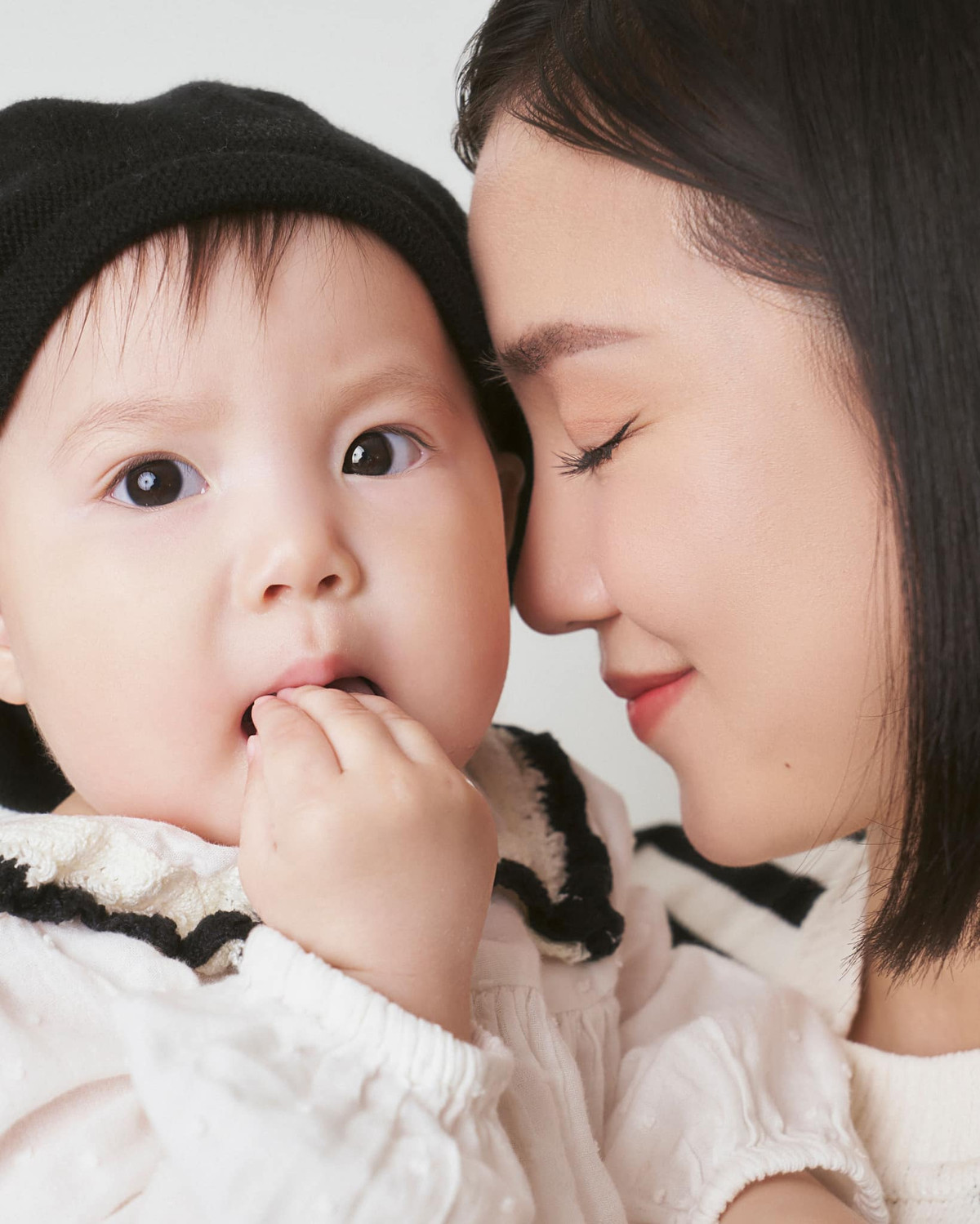 Kể từ khi kết hôn với Hải Long - thiếu gia tập đoàn may mặc lớn nhất nhì Việt Nam, cô nàng vẫn giữ được độ hot của mình.