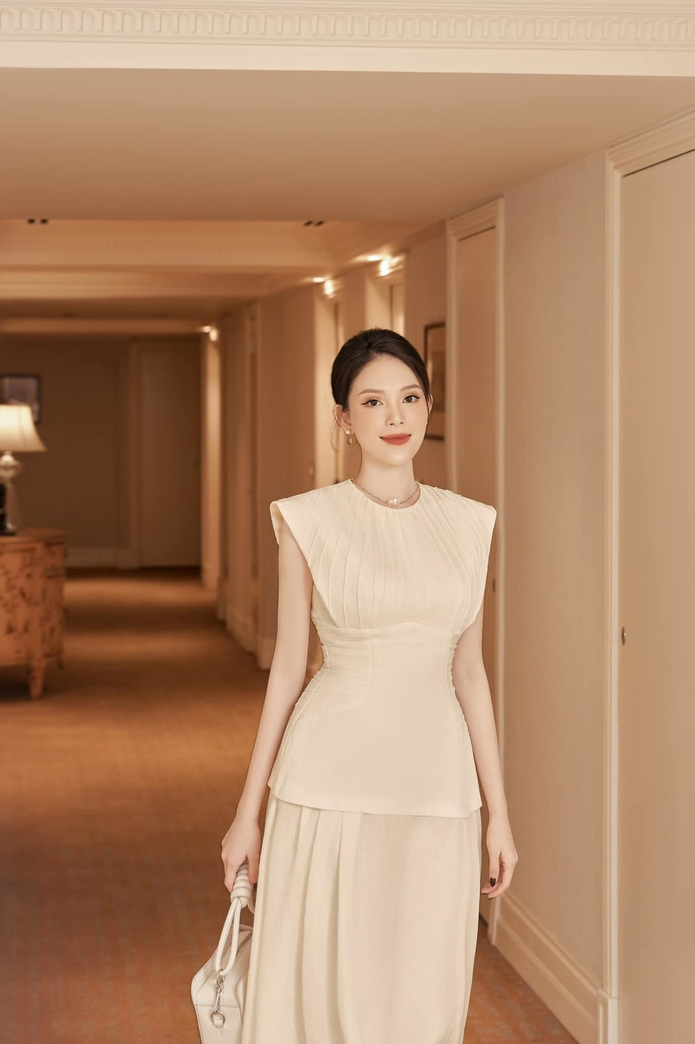 Cặp đôi được gia đình ủng hộ hết mình trong chuyện tình cảm và tiến đến hôn nhân. Ảnh: FBNV