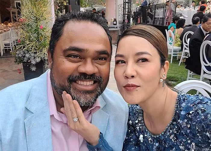 Dũng Taylor trở thành quản lý cho Thu Phương và giúp vợ rất nhiều khi cô hoạt động nghệ thuật ở hải ngoại.