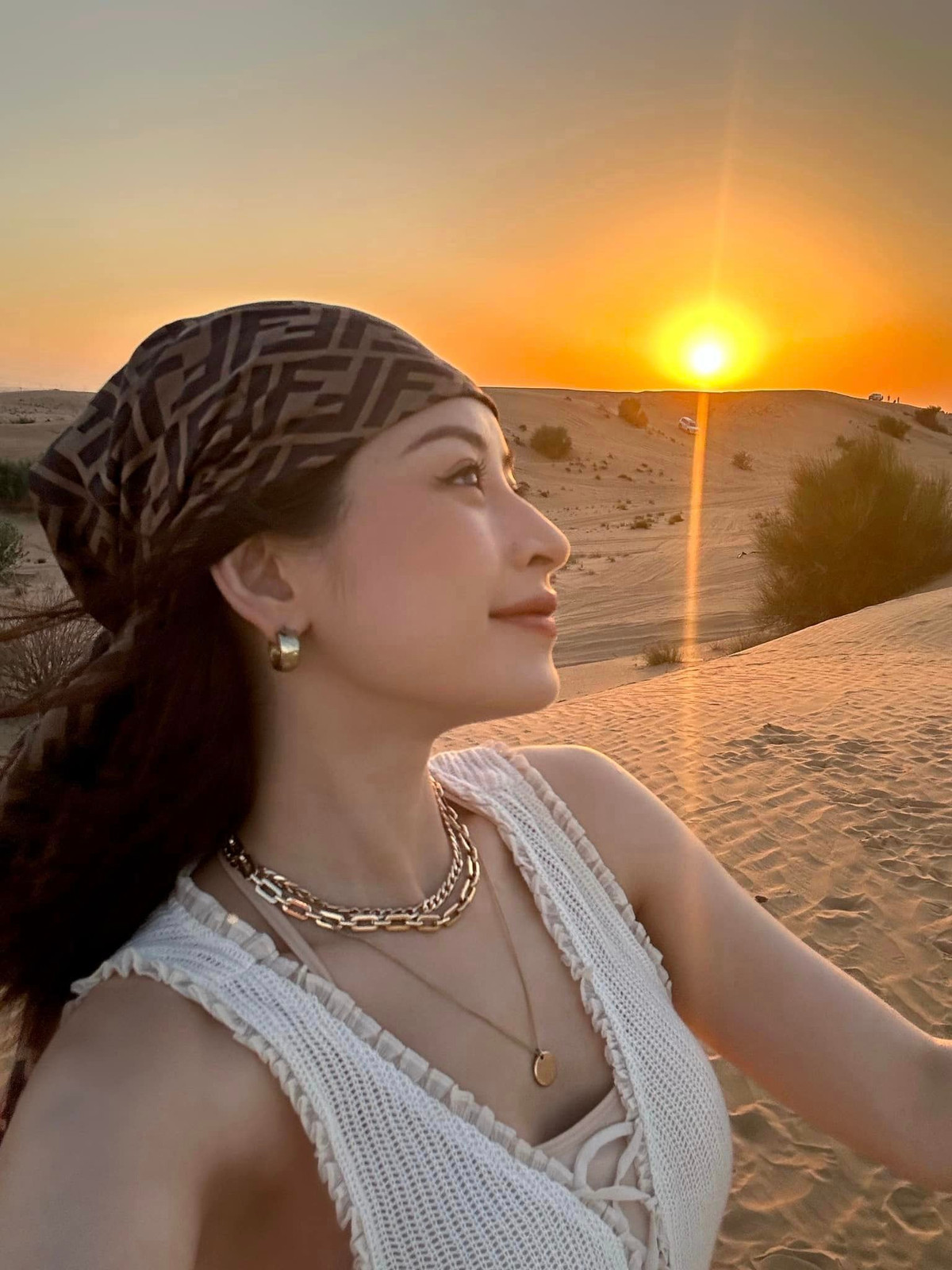 Mỹ nhân 9X dường như muốn dành thời gian cho bản thân sau ồn ào nghi vấn hát nhép tại một chương trình ca nhạc của Trung Quốc.