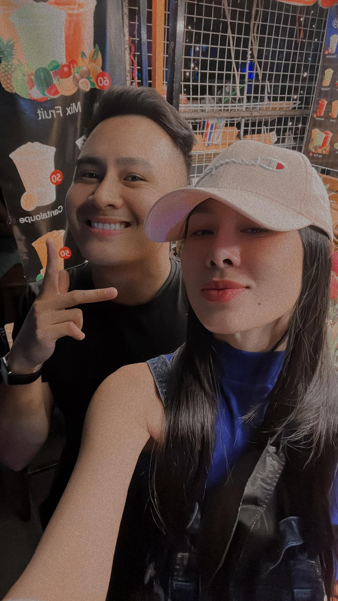  Nam Thư và Thành Vinh từng bị đồn có mối quan hệ tình cảm. Tuy nhiên, cả hai khẳng định chỉ là chị em thân thiết.