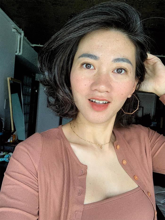 Ở cô luôn toát lên vẻ đẹp tự nhiên, khỏe khoắn và rất thu hút.