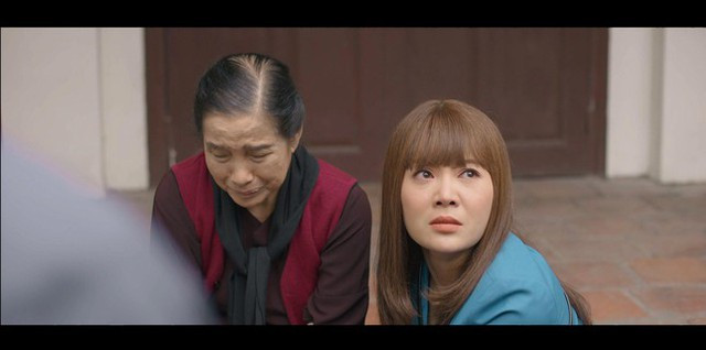 Thanh Hương hóa cô gái quê tên Lệ trong phim “Mùa hoa tìm lại”. Nữ diễn viên từng chia sẻ trên VTV, đây là vai diễn mà Hương thích nhất từ trước đến giờ. Cô không cần diễn quá nhiều bởi Lệ quá giống cô ngoài đời, từ tính cách đến ngoại hình.