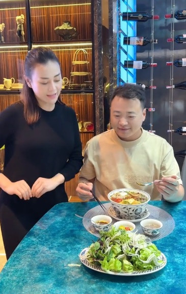 Thành phẩm của Phương Oanh được "chồng yêu" khen ngon hơn ngoài hàng.