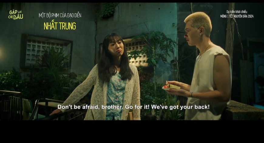 Mới đây, Anh Tú - Diệu Nhi nhận được sự quan tâm khi lần đầu đóng cặp trên màn ảnh rộng trong phim "Gặp lại chị bầu" của đạo diễn Nhất Trung, dự kiến ra rạp vào mùng 1 Tết Nguyên đán. Ảnh cắt clip.