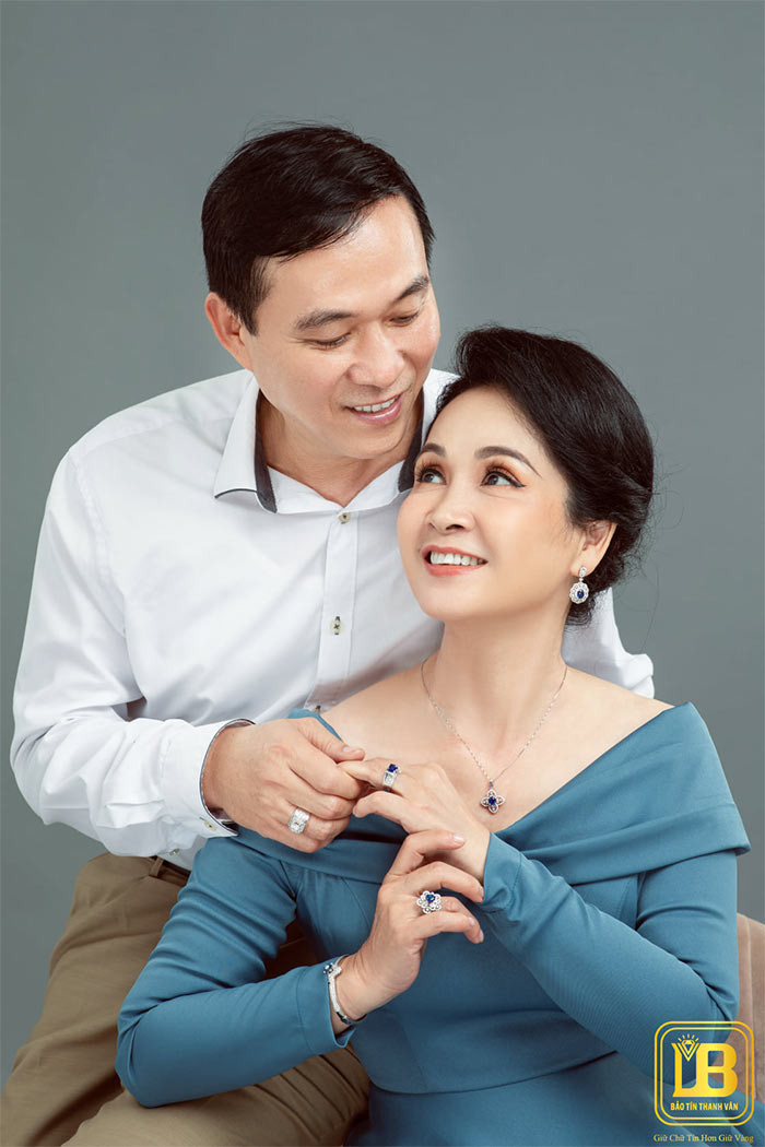 Tháng 5/2022, NSƯT Đỗ Kỷ nhận quyết định nghỉ hưu sau gần 44 năm làm nghề. Về hưu, ông có nhiều thời gian dành cho bản thân, vợ và gia đình hơn.