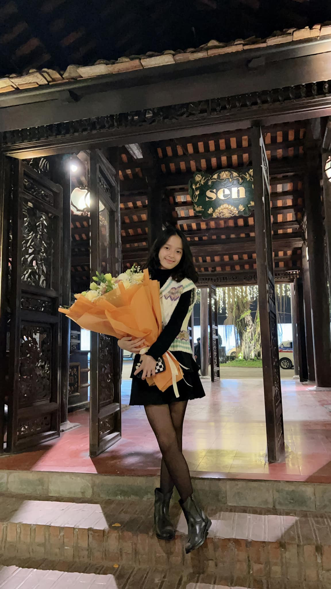 Bé Nhím từng gây sốt trong chương trình “Bố ơi mình đi đâu thế” ngày nào giờ đã ra dáng thiếu nữ.