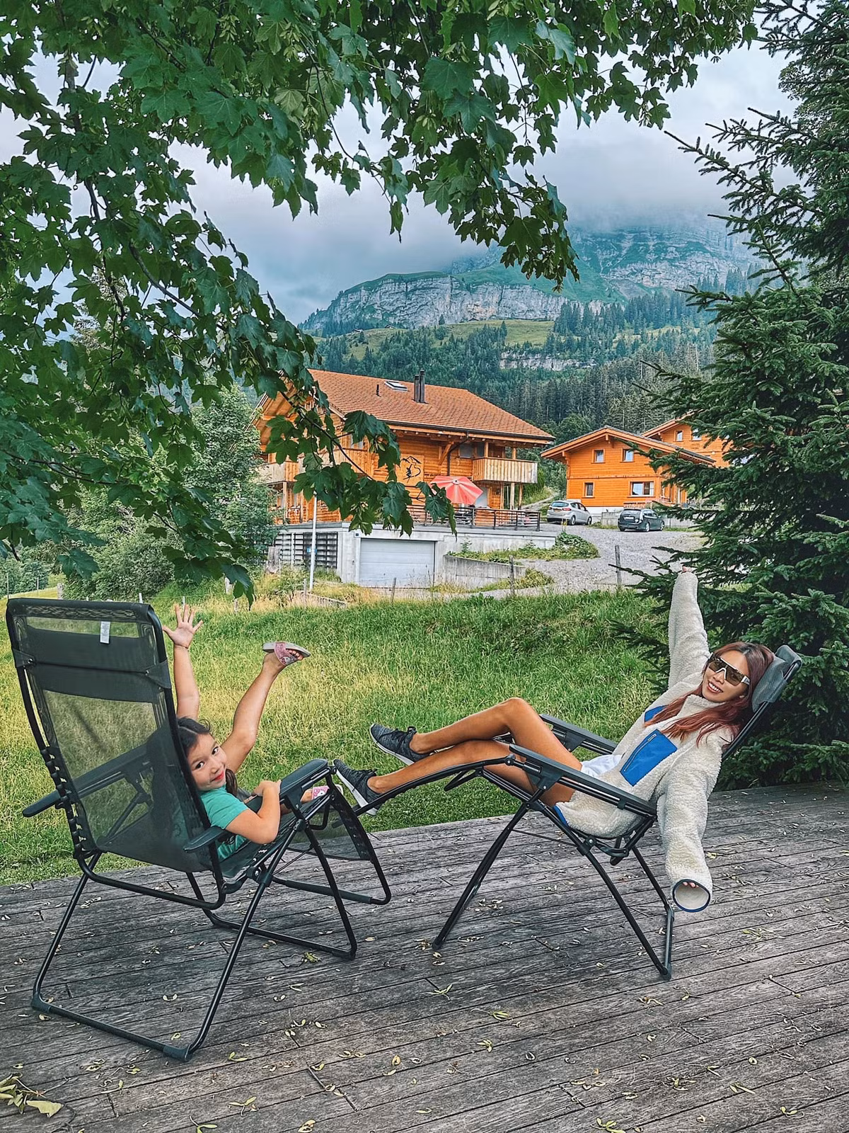 Con gái thường xuyên được vợ chồng Hà Anh đưa đi chơi, tham gia các hoạt động ngoài trời để trải nghiệm.