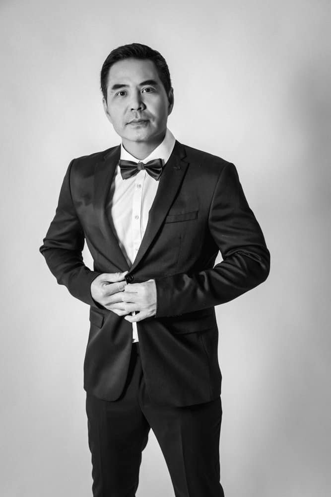 Trung Dũng "Lật mặt 6" tiết lộ trên livestream: "Đây là vai diễn khủng khiếp ngoài sự mong đợi của Dũng. Khi vào phim mới thấy nhân vật hoàn toàn đối ngược với vai diễn trong "Gạo nếp gạo tẻ"".