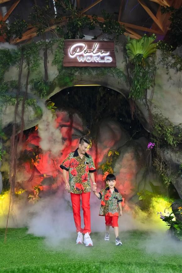 Đàm Vĩnh Hưng cho thấy bản thân sẵn sàng "hy sinh tất cả vì con".