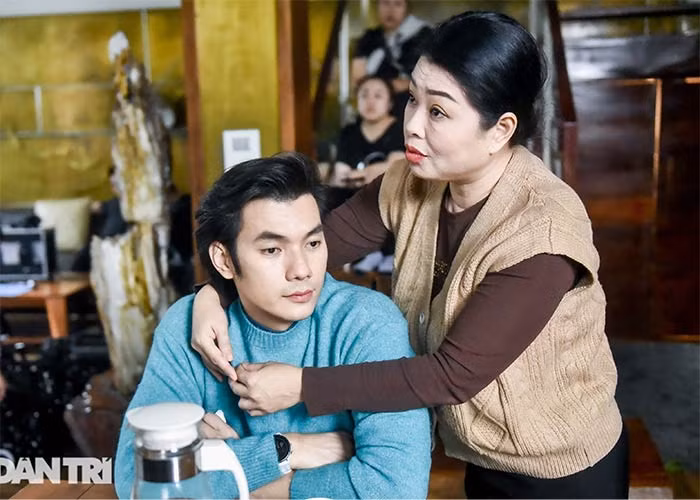 Thời gian gần đây, nữ diễn viên Thanh Tú tham gia nhiều bộ phim như: "Sống chung với mẹ chồng", "Người phán xử", "Chạy trốn thanh xuân", "Tình yêu và tham vọng", "Trở về giữa yêu thương", "Hãy nói lời yêu", "Đừng làm mẹ cáu" và mới đây nhất là "Món quà của cha". (Ảnh: Dân trí)