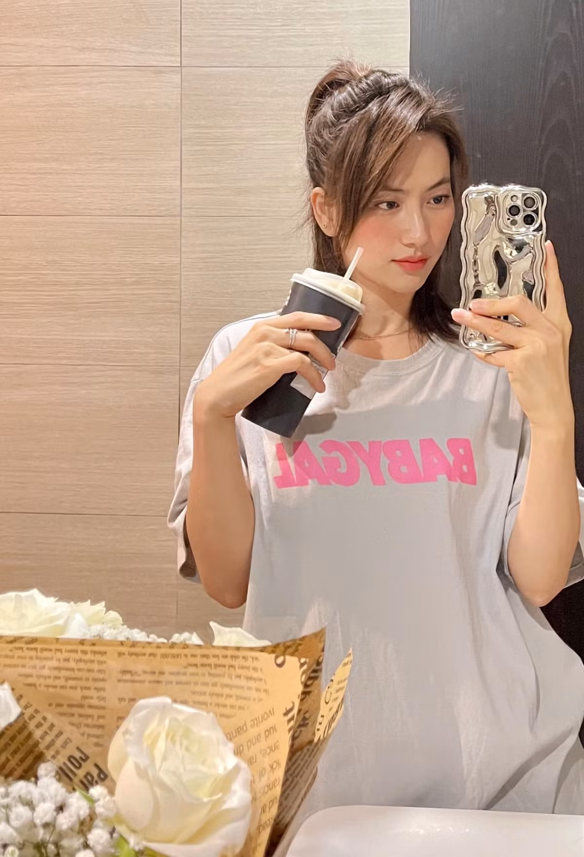 Mỹ nhân điện ảnh được khen đang ở độ "chín" về cả nhan sắc và sự nghiệp.