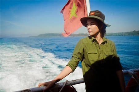 "Tiếp đến Hân biết ơn những khó khăn và nghịch cảnh vì nó đã rèn luyện cho Hân nhiều bài học và tạo ra một Ngọc Hân của ngày hôm nay".