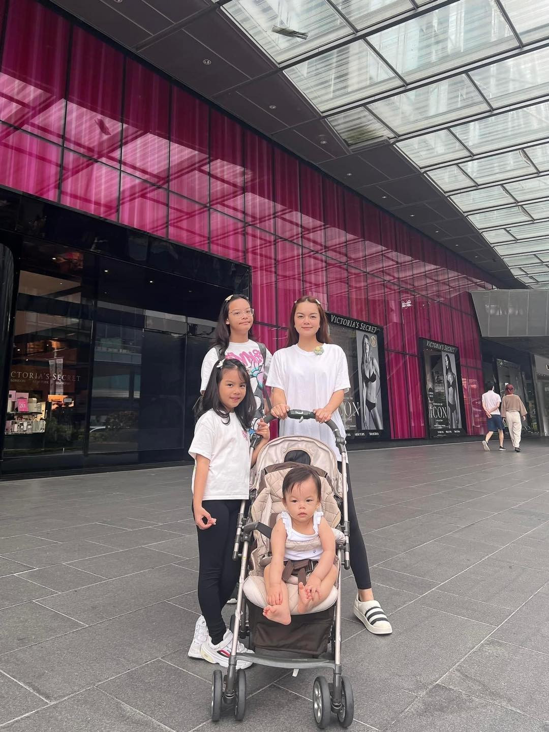 Phạm Quỳnh Anh có cuộc sống hạnh phúc viên mãn bên tình trẻ sau đổ vỡ hôn nhân với đạo diễn Quang Huy.