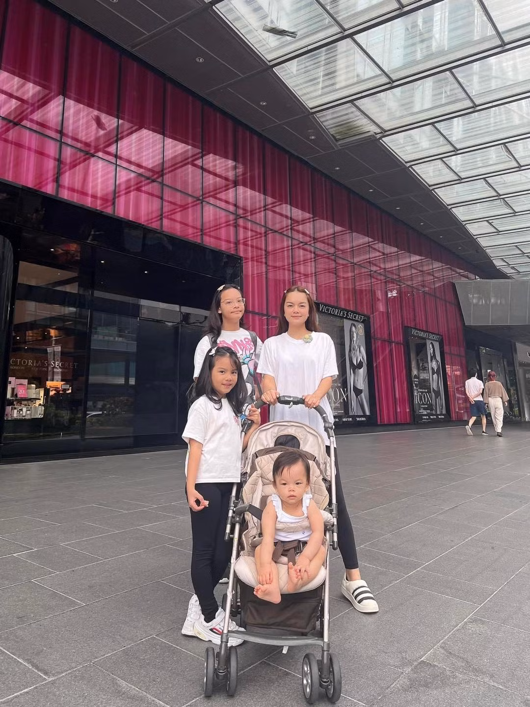 Phạm Quỳnh Anh có cuộc sống hạnh phúc viên mãn bên tình trẻ sau đổ vỡ hôn nhân với đạo diễn Quang Huy.