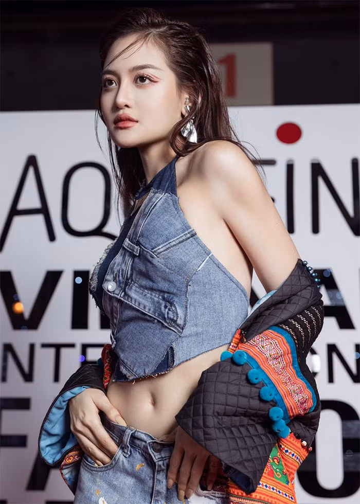 Sau đó, Thùy Anh lại ghi dấu ấn trong bộ phim điện ảnh "Đập cánh giữa không trung".