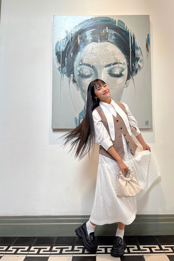 Chuyển sang dòng nhạc mới, style ăn mặc của Phương Mỹ Chi cũng thay đổi nhiều, trẻ trung và có gu hơn.