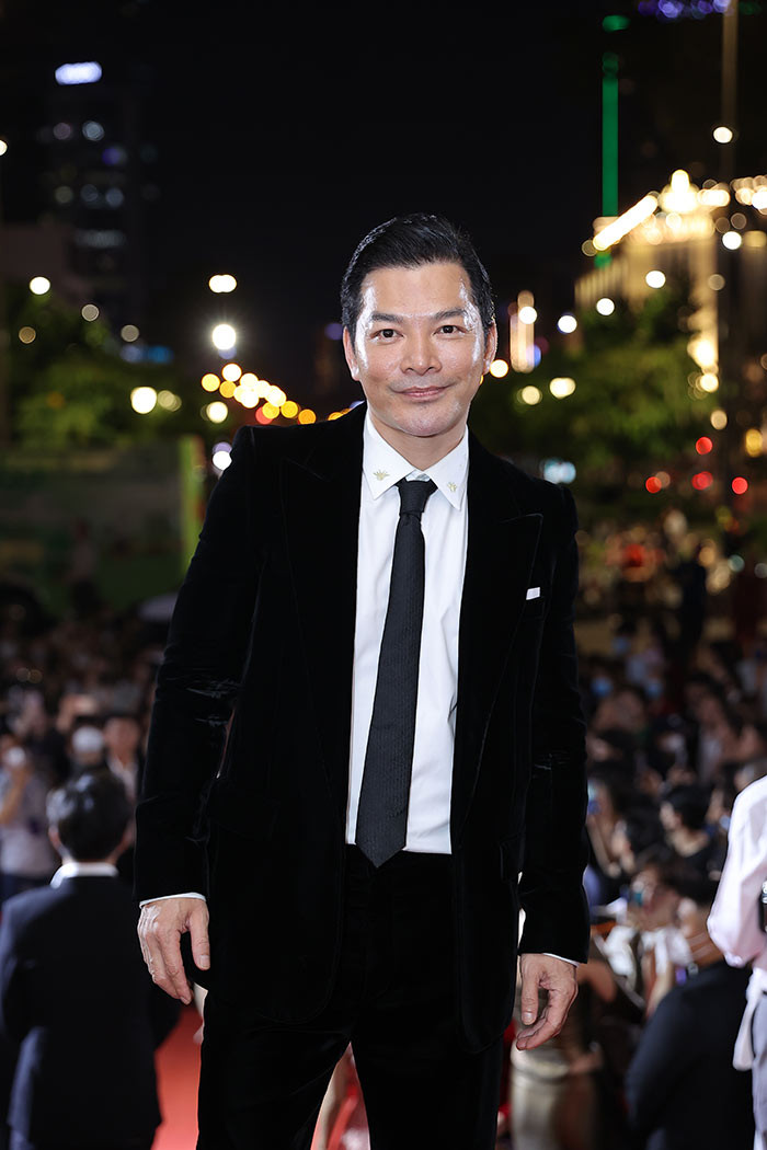Nam diễn viên Trần Bảo Sơn lịch lãm dự sự kiện.