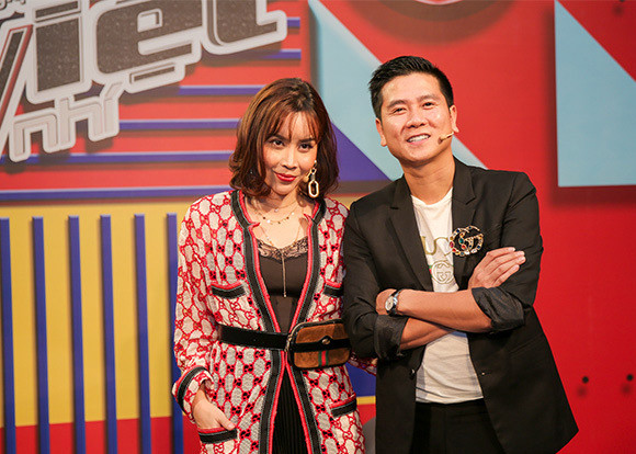 Tháng 10/2019, vợ chồng Hồ Hoài Anh - Lưu Hương Giang bất ngờ thông báo ly hôn khiến nhiều người ngỡ ngàng. Không ai nghĩ một trong những cặp đôi đẹp nhất Vbiz lại nói lời chia tay dù trước đó không hề có biểu hiện gì. (Ảnh: saostar)