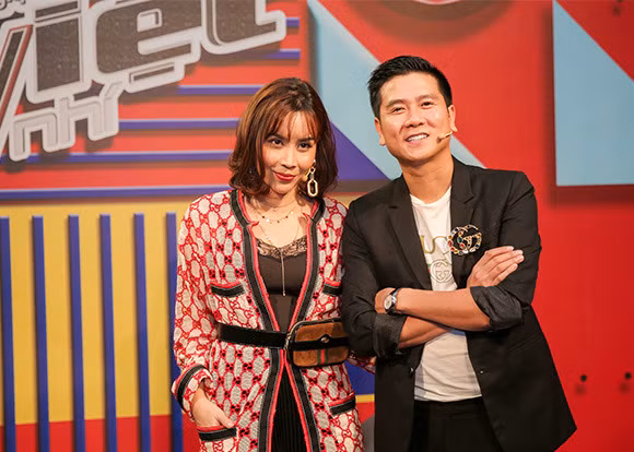 Tháng 10/2019, vợ chồng Hồ Hoài Anh - Lưu Hương Giang bất ngờ thông báo ly hôn khiến nhiều người ngỡ ngàng. Không ai nghĩ một trong những cặp đôi đẹp nhất Vbiz lại nói lời chia tay dù trước đó không hề có biểu hiện gì. (Ảnh: saostar)