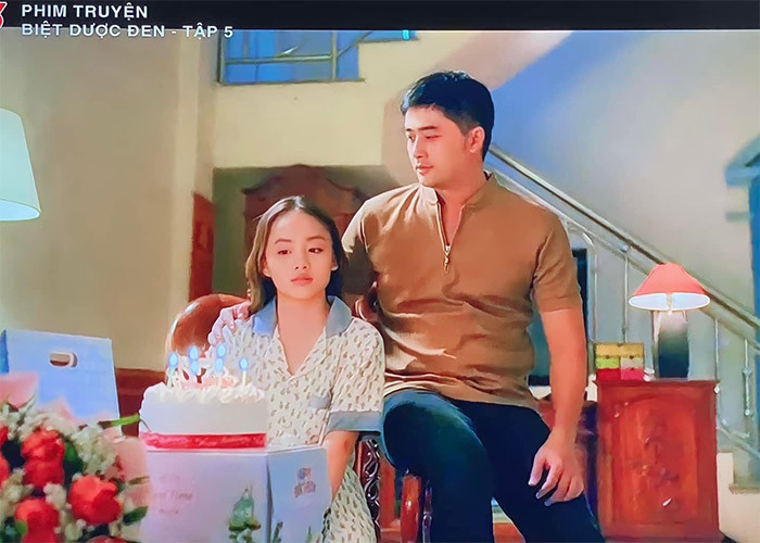 Song song với phim "Cuộc chiến không giới tuyến", Hồng Nhung còn tham gia một vai trong "Biệt dược đen". (Ảnh: FBNV)