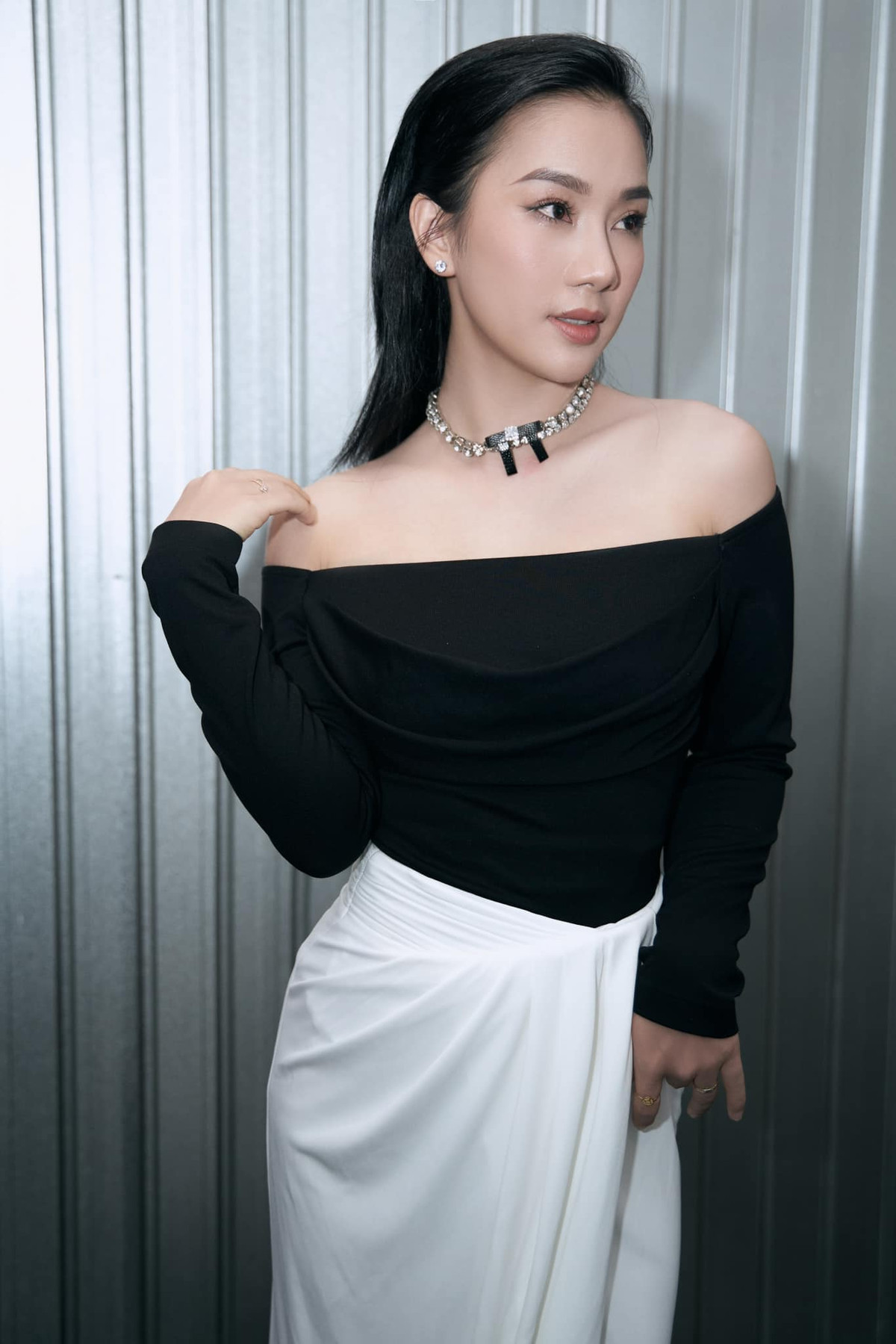 Xuất thân là một vũ công, Phạm Lịch rẽ hướng sang làm ca sĩ.