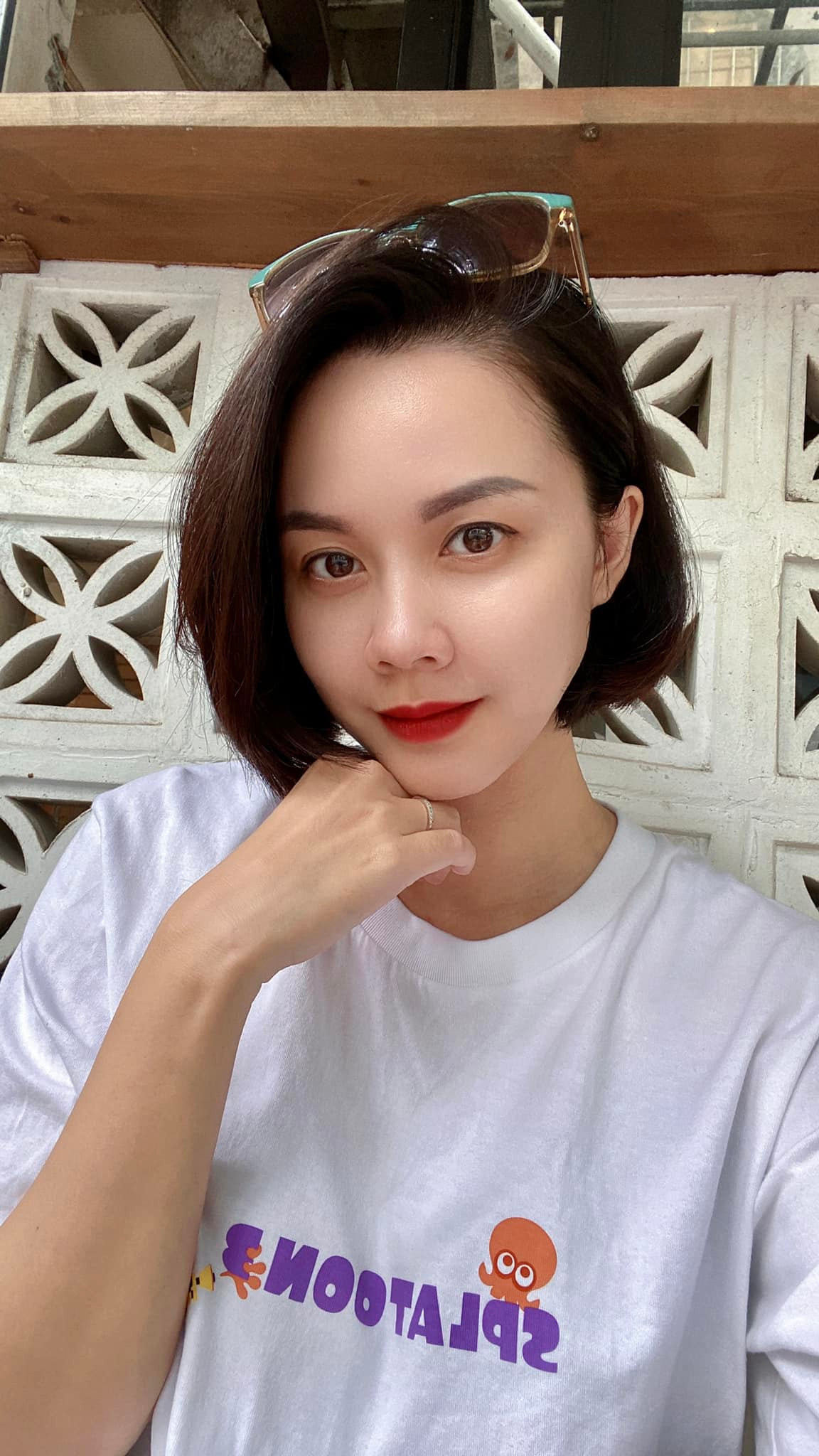 Vốn quan niệm "không coi hoa hậu là nghề, vì bạn có làm hoa hậu mãi được đâu" nên sau khi bước ra khỏi cuộc thi, Hoa hậu Thân thiện Đậu Hồng Phúc đã mở rộng các hoạt động của mình trong nghệ thuật.