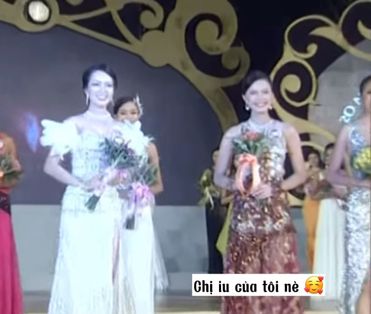 Tài năng cùng nhan sắc đã giúp cô từng lọt vào Top 5 Hoa hậu Việt Nam 2008 (cùng với đàn chị là MC Thụy Vân khi đó là Á hậu) và đạt danh hiệu Hoa hậu Thân thiện.